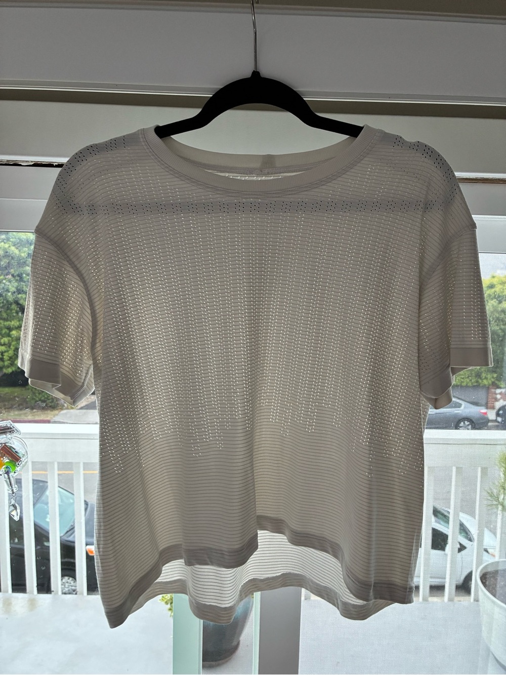 Lulu White Cropped Short-Sleeve Top